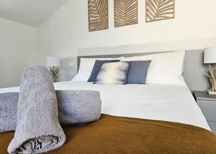 Con Parcheggio * Borgio Verezzi