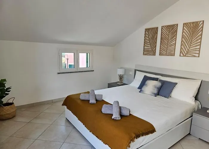 Con Parcheggio Διαμέρισμα