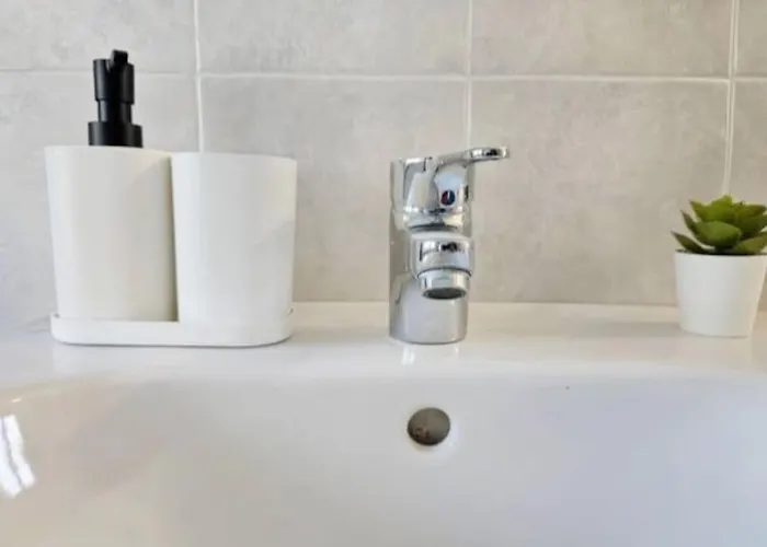 Con Parcheggio * Borgio Verezzi