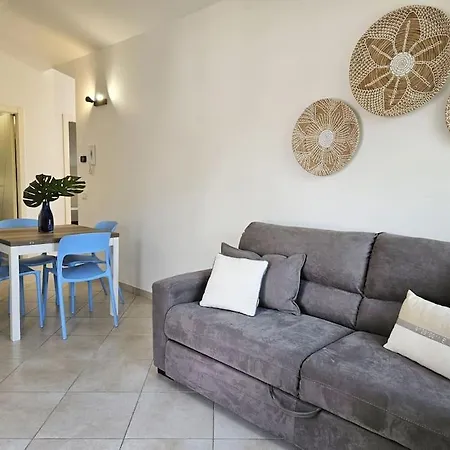 Con Parcheggio Apartment