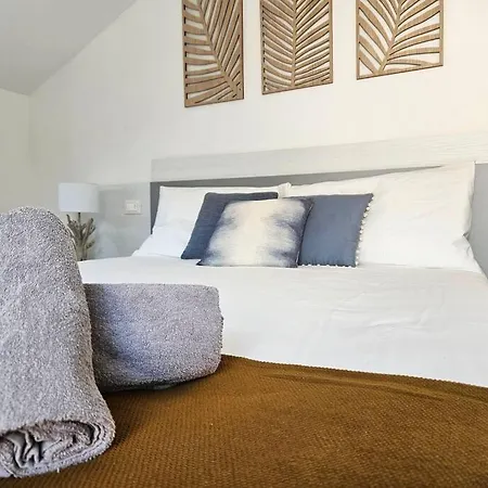 Con Parcheggio * Borgio Verezzi